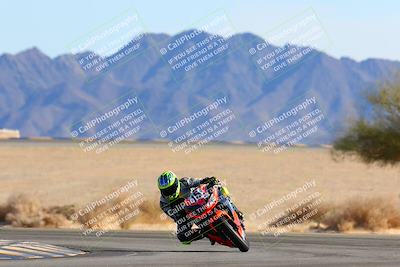 media/Jan-08-2022-SoCal Trackdays (Sat) [[1ec2777125]]/Turn 4 (1145am)/